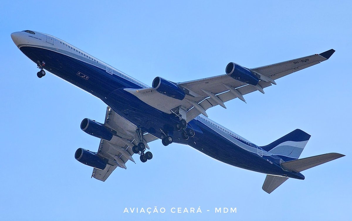 Foto da aeronave 9H-SUN